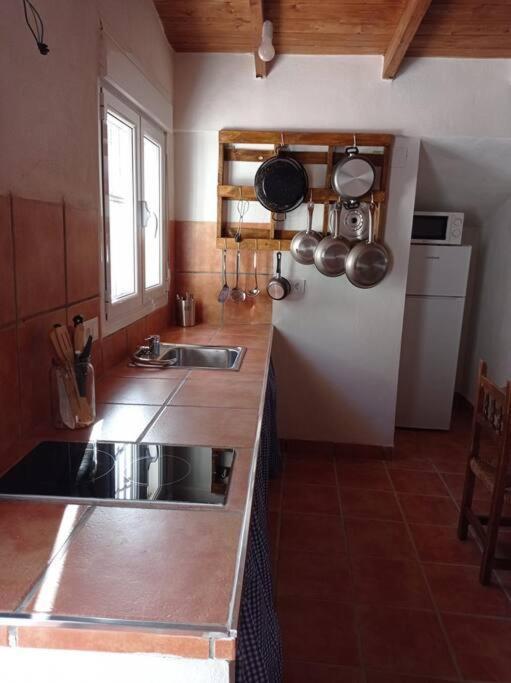 Apartamento Adorable 1 Bedroom Guajar Alto